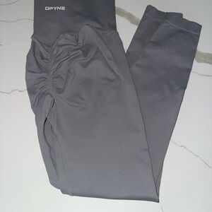DFYNE Women's Gray Leggings